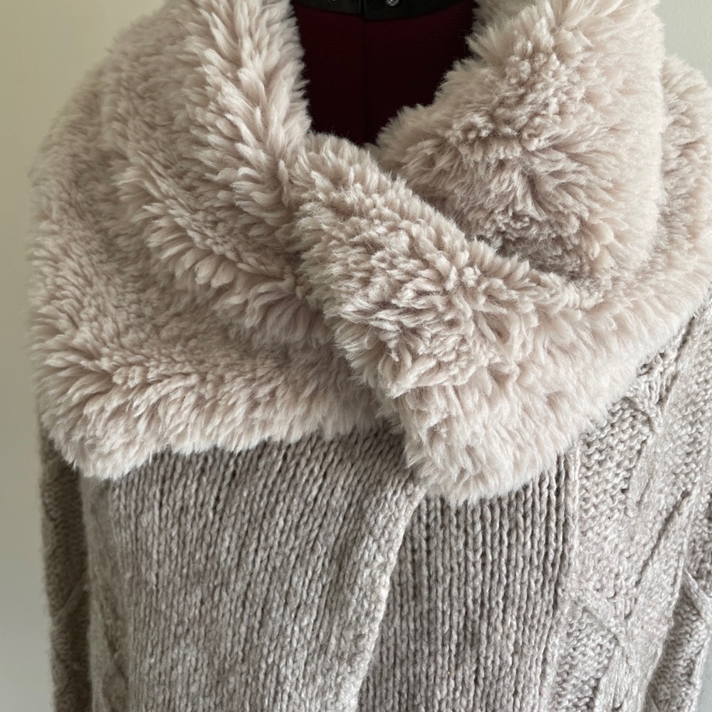 Anthropologie ~ Sleeping on Snow Sweater XSP - Picture 2 of 10
